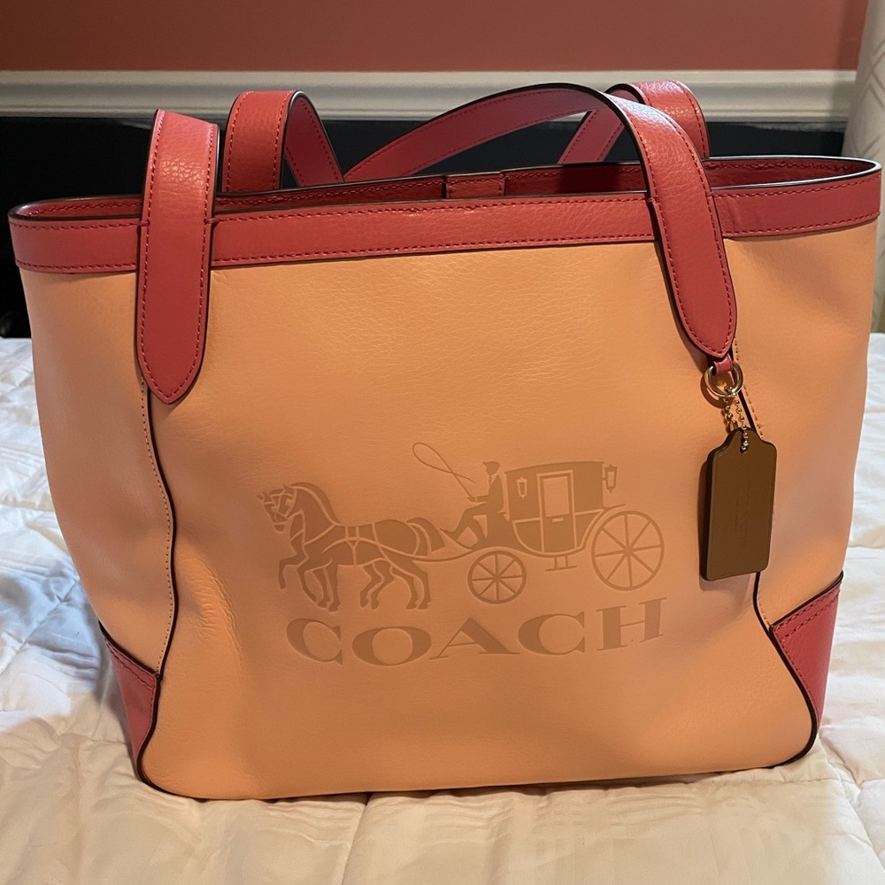 coach tote